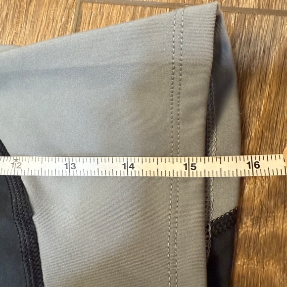 Jordan Women's Tight Fit Shorts NWT, Size Small, Gym, Athletic, Pull-On - Picture 5 of 8